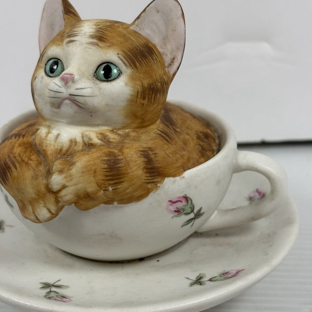 VTG Music Box Cat Figurine In Teacup With Saucer Hand-Painted Ceramic Floral Des - Picture 11 of 16